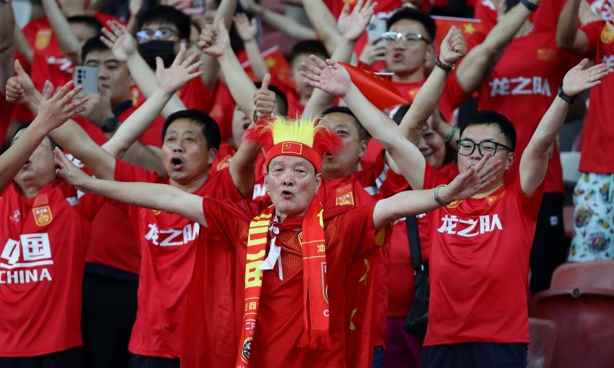 国际女足比赛中，中国队获得胜利