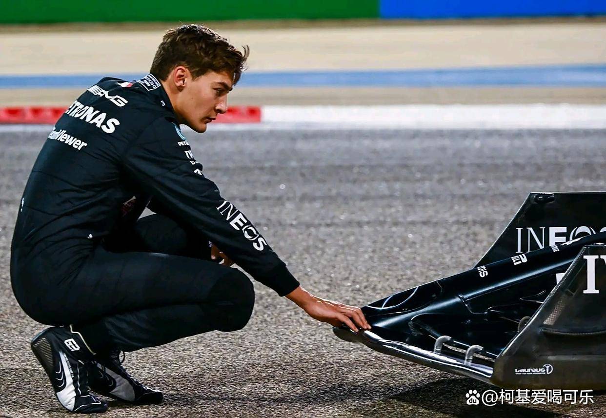 关于梅赛德斯绝杀哈斯车队，拉塞尔点燃赛场的信息