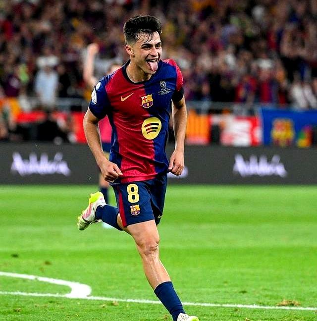 巴萨险胜马赛，孔德点燃赛场