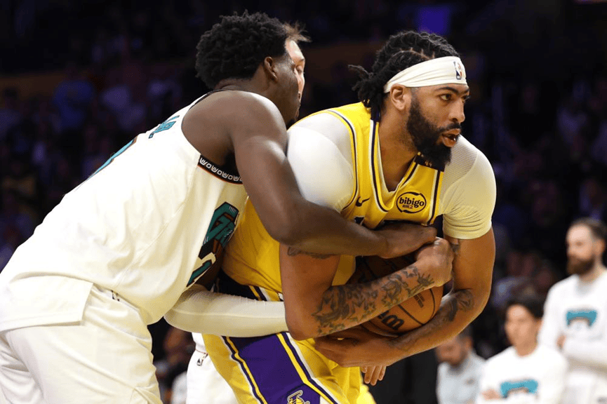 吉林队力克灰熊，浓眉哥统治全场